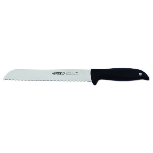 Set Promotie ARCOS Menorca 6 piese: Cutitul Bucatarului 200mm+ Cutit pentru Paine 200mm+ Cutit Santoku 180mm+ Cutit de Bucatarie 150mm+ Cutit pentru Legume si Fructe 105mm+ Cutit pentru Decojit 75mm