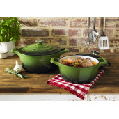 Promotie "LA CUISINE" Vase de Fonta emailata : Set Oala 26cm + Oala 24cm Verde (Hunting Green), Garantie pe viata