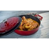 Promotie "LA CUISINE" Set Vase de Fonta Emailata: Cratita joasa Saute 28cm + Cratita 26cm + Tigaie 28cm + Suport din Fonta (Rosu), Garantie pe viata