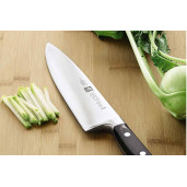 Cutitul Bucatarului Zwilling Professional „S” 200mm