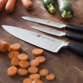 Promotie Set ZWILLING**** Vier Sterne Cutitul Bucatarului 200mm + Cutit de Decojit 100mm